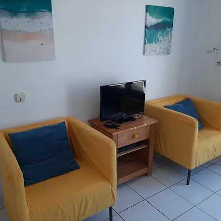 Casa Lago Beachfront Above A Glorious Sandy Beach And Tidal Lagoon *